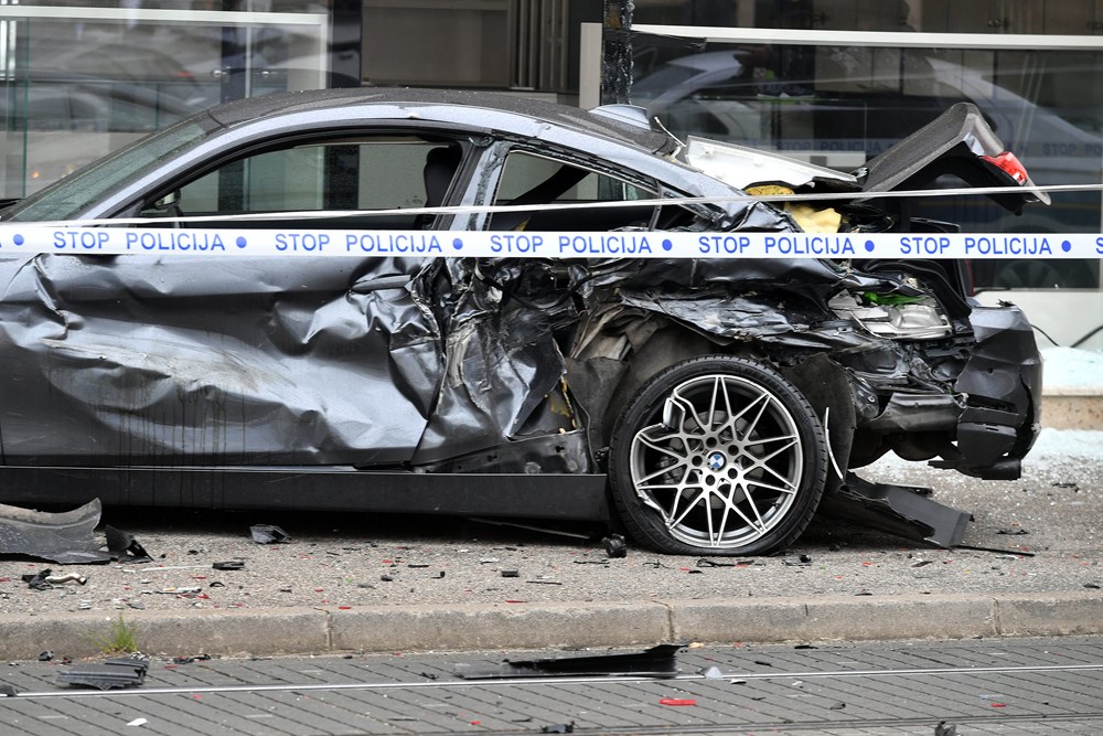 Višestruki sudar u zagrebačkoj Dubravi (Snimio Goran Mehkek/Cropix)